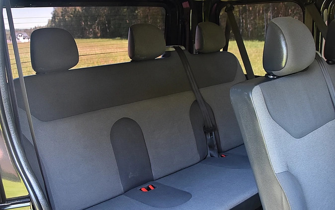 Renault Trafic cena 57700 przebieg: 212000, rok produkcji 2014 z Kolonowskie małe 781